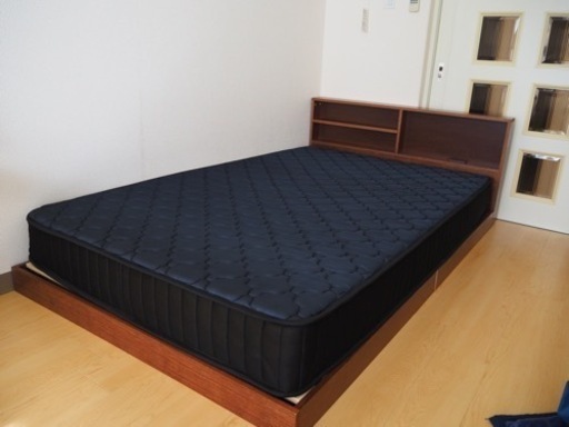 家具 ベッド　セミダブルベッド