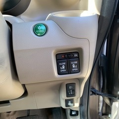 年式H24年5月　車検残ってますNBOX　4WD　アルパインフリップダウン装備　車検8年6月の画像