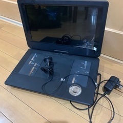 ポータブルDVDプレイヤー