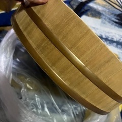 大中2個セット　しゃもじ付き　寿司桶　ちらし寿司　そうめん　おひつ　飯台　天然木　さわら　昭和レトロの画像
