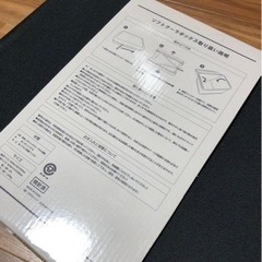 セミハードクーラーボックス と 簡易テーブルセット(レジャーシート付) 未使用品の画像