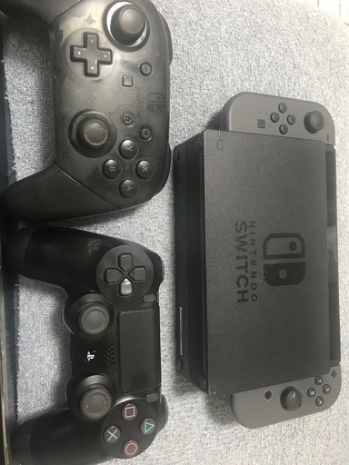訳あり。PS4プロ本体　(デュアルショック)　任天堂Switch本体　(プロコン )セット