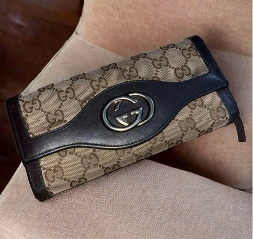 GUCCI グッチ インターロッキング GGキャンバス柄  長財布