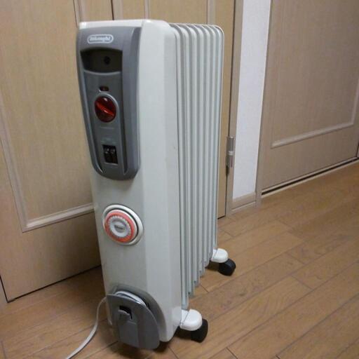 デロンギ オイルヒーター　　H770812EFS