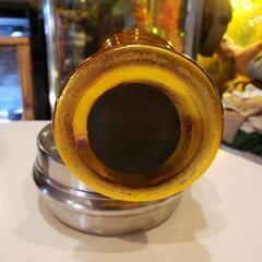 金の貯金箱の画像