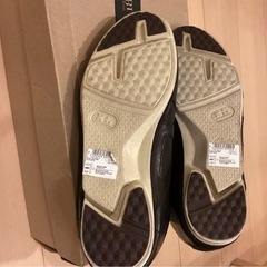 新品未使用ケース無し靴/バッグ 靴 スニーカーの画像