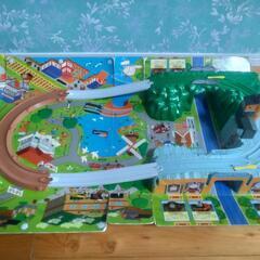 おもちゃ(マリオ、トーマス、トトロ、パズル) の画像