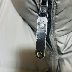 お話中<本日限り>【¥0】UNIQLO メンズXL リバーシブルダウンの画像