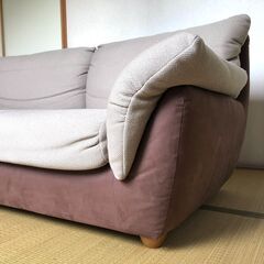 【HUKLA フクラ - CLIVIA クリビア】2人掛けソファの画像