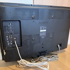 液晶カラーテレビ 32型 AQUOS SHARP シャープ lC-32E7の画像