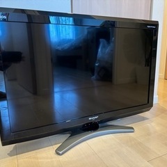 液晶カラーテレビ 32型 AQUOS SHARP シャープ lC-32E7の画像