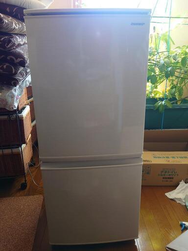 美品 シャープ冷蔵庫 一人暮らし キッチン家電 冷蔵庫