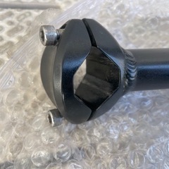 リアキャリア（アルミ製品）自転車 泥除け （荷台スライドタイプ）後付け 自転車用キャリア 自転車用リアキャリア ロードバイク 700c 自転車アルミ荷台 リアキャリア  荷物ラックの画像