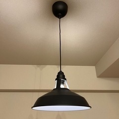 IKEAペンダントライトの画像