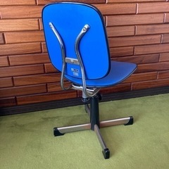 家具 オフィス用家具 いすの画像