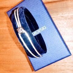 🍓 Swarovskiの煌めき『 1️⃣バングル  ＆   2️⃣ブレスレッド 』😊            の画像