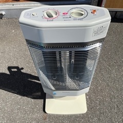 動作品　遠赤外線暖房機 セラムヒート
