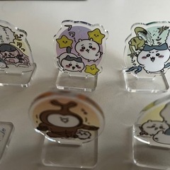 ちいかわ アクリルスタンドの画像