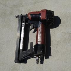 ステーブルエアー釘打ち