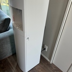 ウォーターサーバー　(フレシャス)