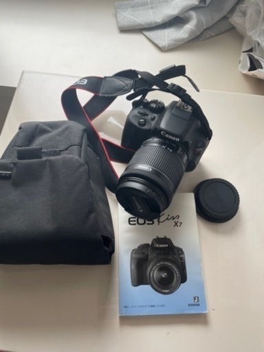お話中　CANON eos kiss x7 レンズ付き  