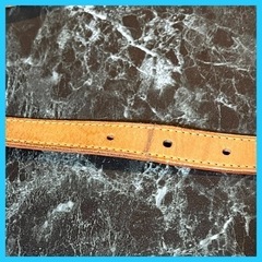 値下げしました　LOUIS VUITTON  純正　ショルダーストラップのみ　２本　ヌメ革　の画像