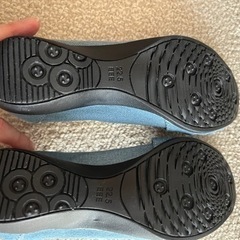靴/バッグ 靴 パンプス　デニム　新品　22.5cmの画像