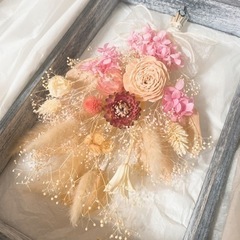 ドライフラワー専門店のドライフラワースワッグの画像