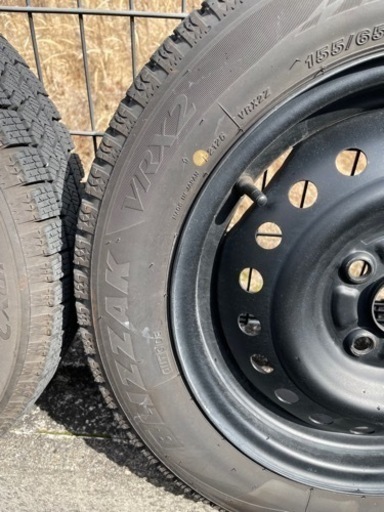 軽自動車用　スタッドレスタイヤ　4本セット　鉄ホイール付