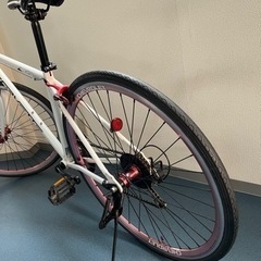 シボレーコルベット 700C シマノ6速 440mm クロスバイク 白 ヨドバシ.com - シボレー CHEVROLET クロスバイク 440mm 700×28C