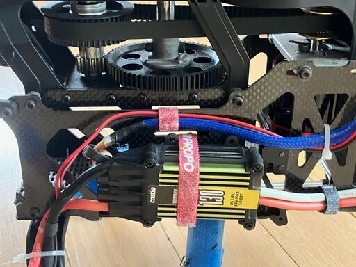 ラジコンヘリ譲ります