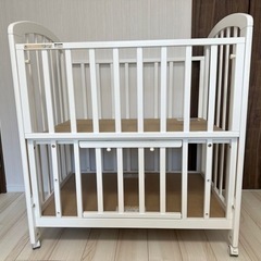 カトージ  ベビーベッド ミニ立ちベッド 