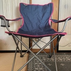 アウトドアチェア　キャンピングチェア　折りたたみ椅子の画像