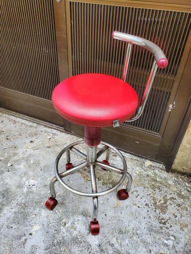 赤色　スタンディングチェア　家具 椅子 チェア
