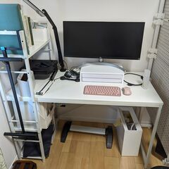サンワダイレクト パソコンデスク 収納ラック付 幅120cm 木製 左右入れ替え対応 ホワイト 100-DESKH022Wの画像
