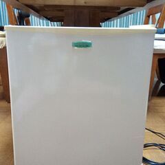 小型冷蔵庫の画像