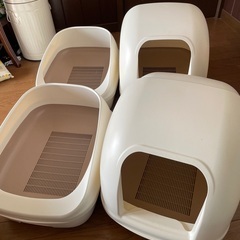 システムトイレ4個＆お湯を作る水飲み器