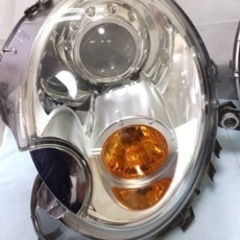 MINI・r55 r56 r57 純正HIDヘッドライト・左右・内外クリーニング済みの画像