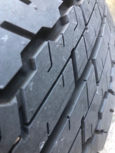 車のパーツ タイヤ、ホイール