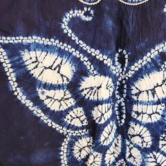 【取引中】藍染、絞り、刺繍のシャツの画像