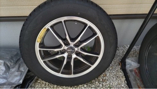 スタッドレスタイヤ