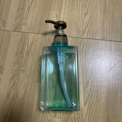 シャンプーボトル