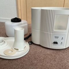 【取引中】山善 YAMAZEN スチーム加湿器（2.5L）KS-A252の画像