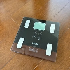 オムロン　体重計