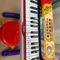 ピアノ　マイク付きの画像