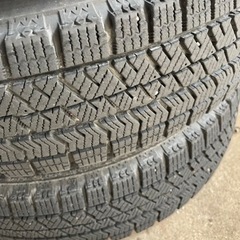 スタッドレス135/80R12ブリヂストンVRX2の画像