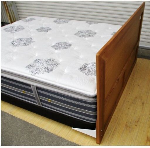 美品　シモンズ　クイーンベッド　元値50万円～　ビューティーレスト リュクス　LUXE　プラッシュピロートップ　高級 SIMMONS 