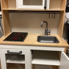 IKEA ままごとキッチンの画像