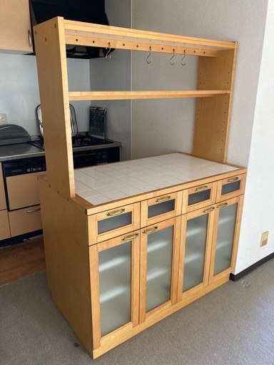 コモンタイムで購入したカウンターキッチンです。