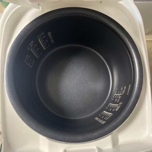 2023年　象印　炊飯器　5.5合